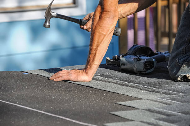 24/7 Emergency Flat Roof Repair experts in Washburn, IL